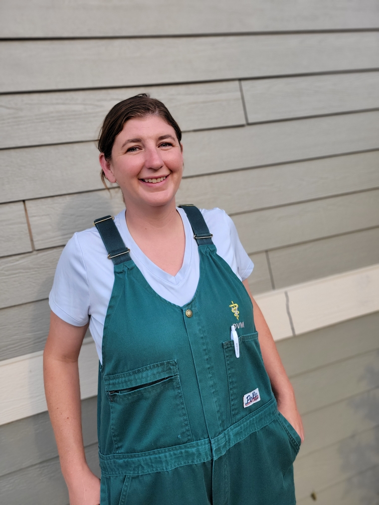 Dr. Jessica Southwick - large animal veterinarian - Marshfield Veterinary Service - Marshfield, WI